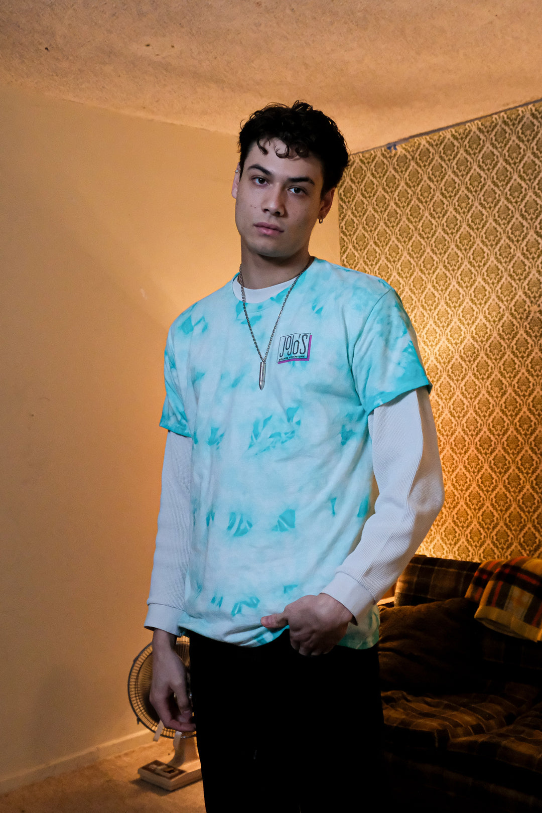 JoJo's Bizarre Adventure: Part 4 Diamond Is Unbreakable Josuke Mineral Wash Tee - Mint Crystal