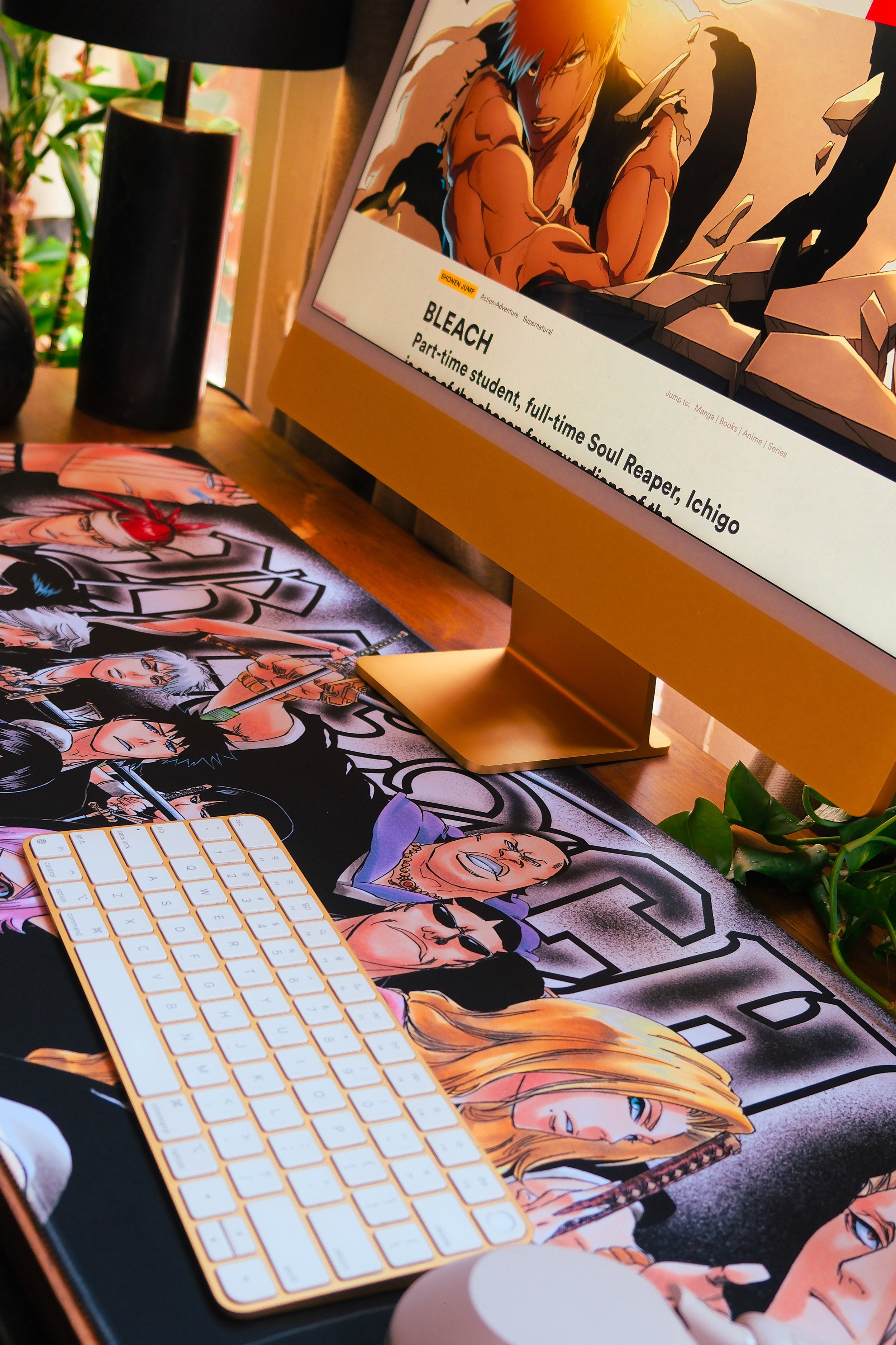はたらくチョコボ デスクマット BLEACH All Black Crew XL Desk Mat – Shonen Jump Store
