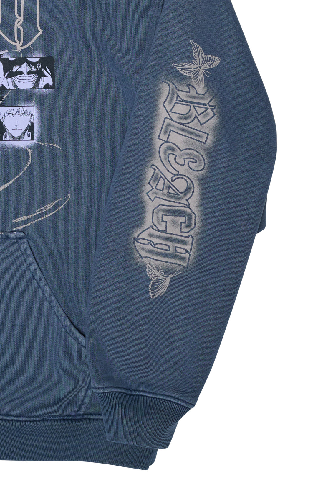 BLEACH Ichigo Vs. Yhwach Pullover Hoodie - Bering Sea