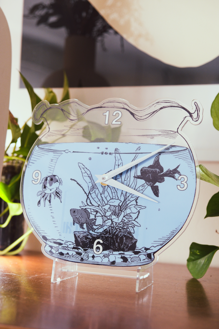 Kagurabachi Fish Bowl Acrylic Clock