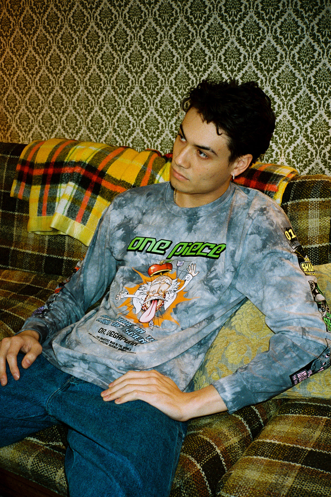 One Piece Vega Punks Mineral Wash LS Tee - Silver Crystal