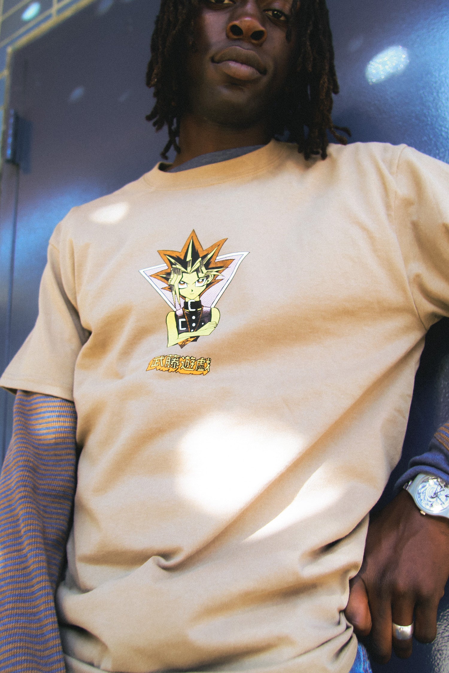 ABYSTYLE Yu-Gi-Oh! Men's T-Shirt - Black Crewneck Slim Fit Shirt With Yugi Graphic - View #2