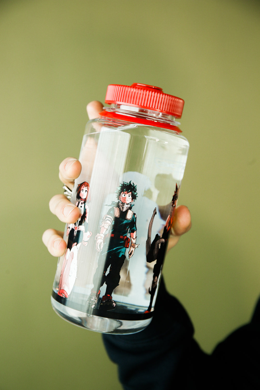 https://shonenjumpstore.com/cdn/shop/products/MHAWaterBottle.jpg?v=1691186891&width=1080