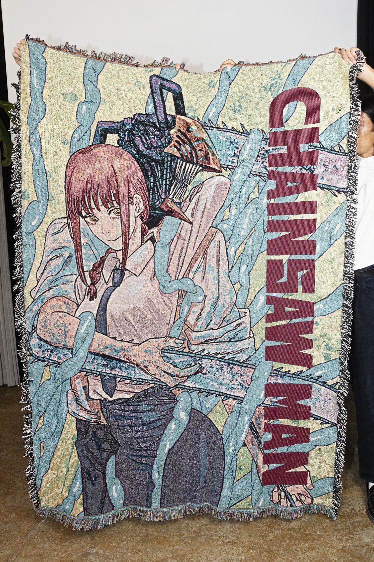 Chainsaw shops man blanket