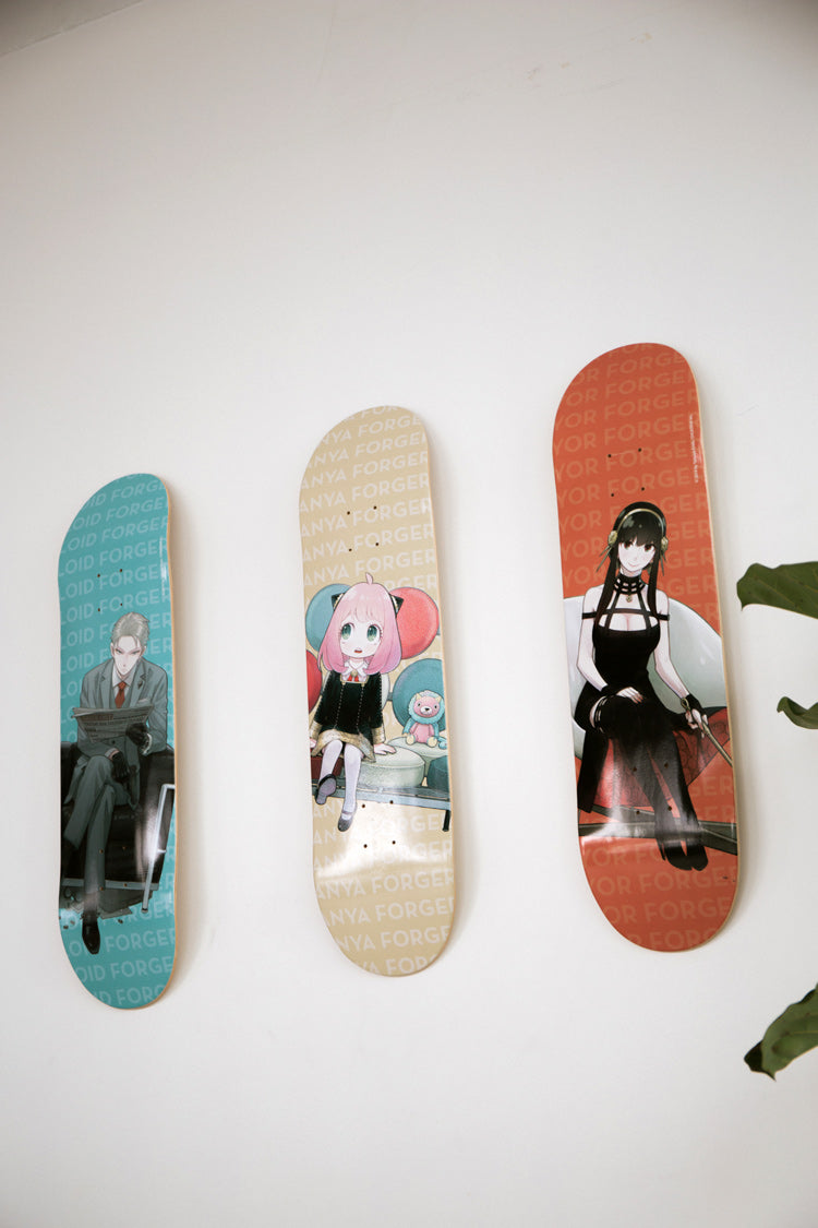 Spy x Family Yor Skate Deck – Shonen Jump Store